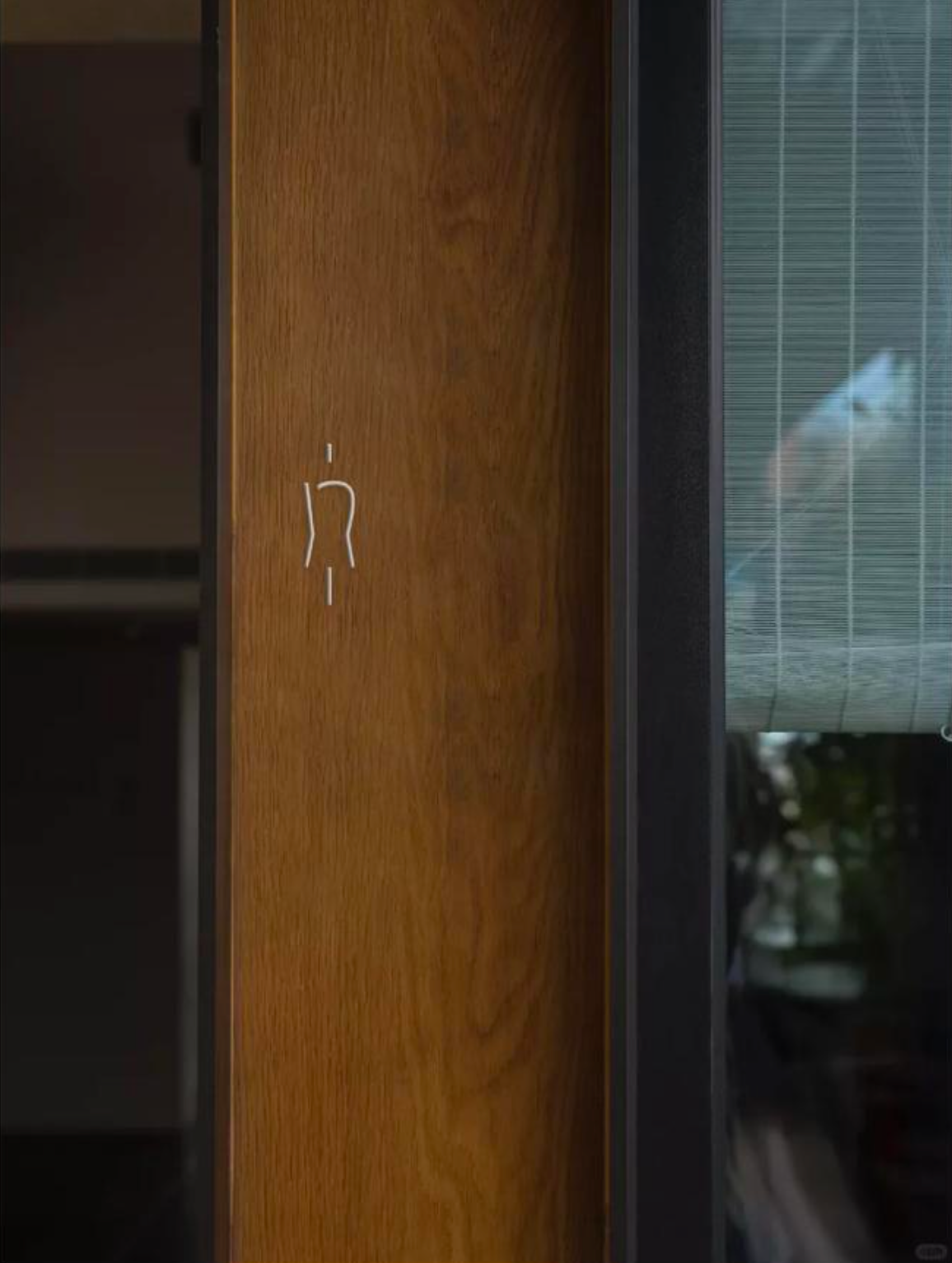 Oakwood door signage detail